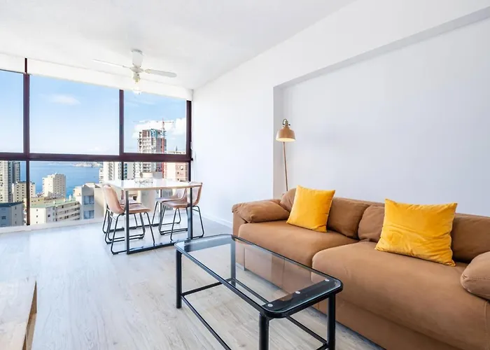 Levante Sky Views - Modern 9th Floor Near Διαμέρισμα